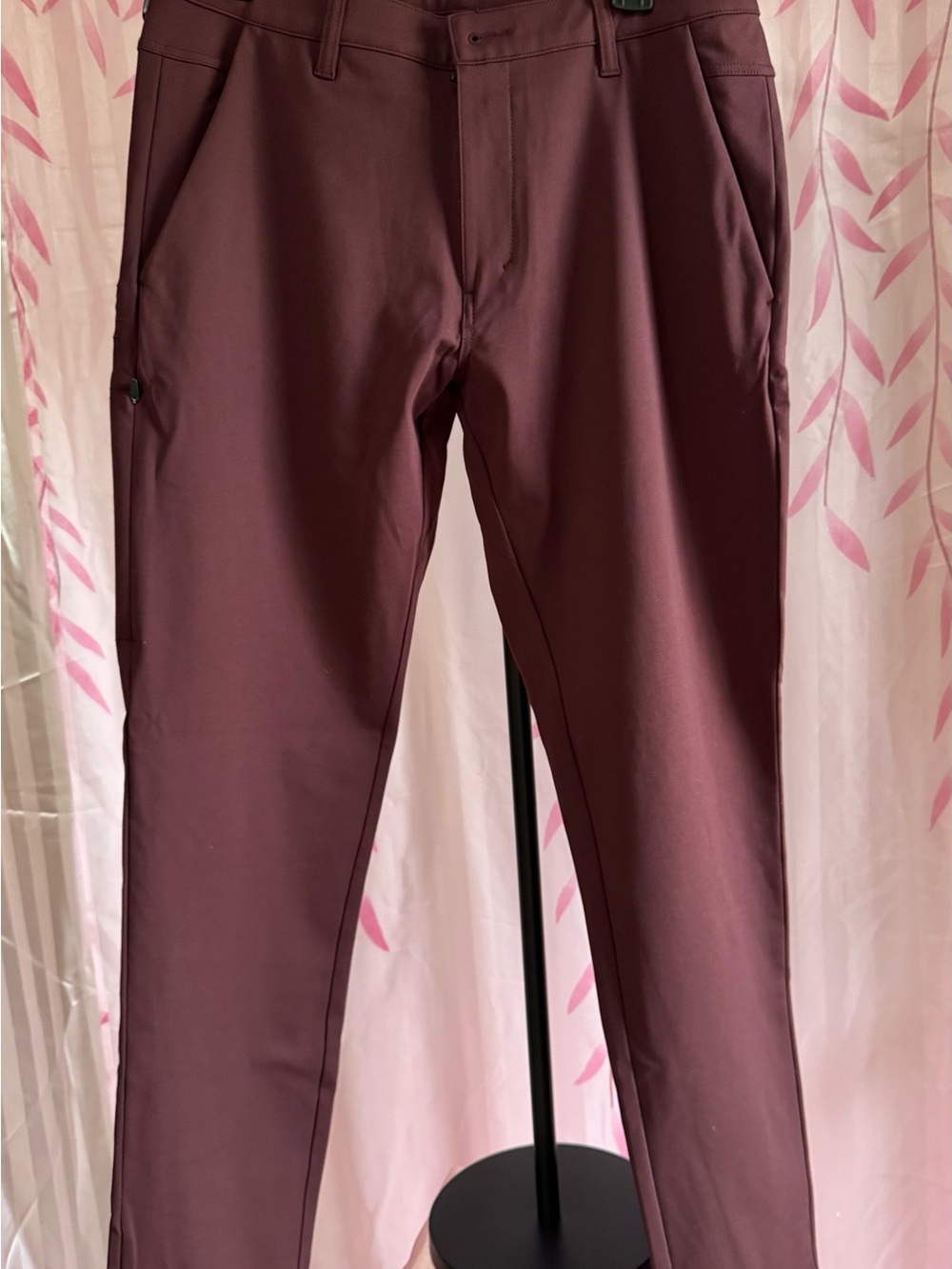 BYLT Basics Slim Stretch Chinos in Maroon